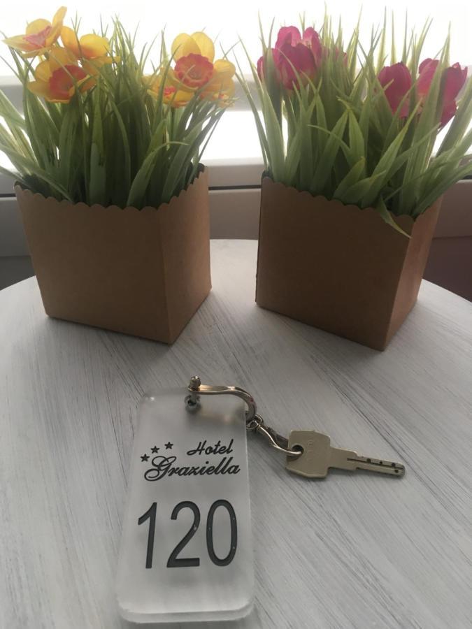 Hotel Graziella Spotorno Eksteriør bilde